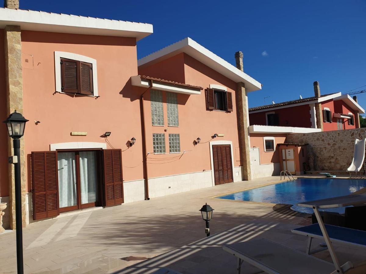 Bed And Breakfast Villa Fatima Trani Kültér fotó